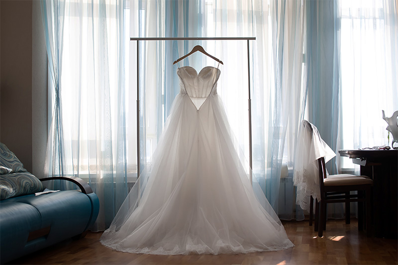 Куда можно сдать свадебное платье после свадьбы
