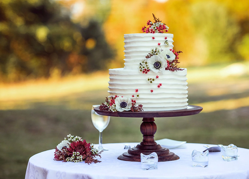 Как выбрать торт на свадьбу: внешний вид десерта