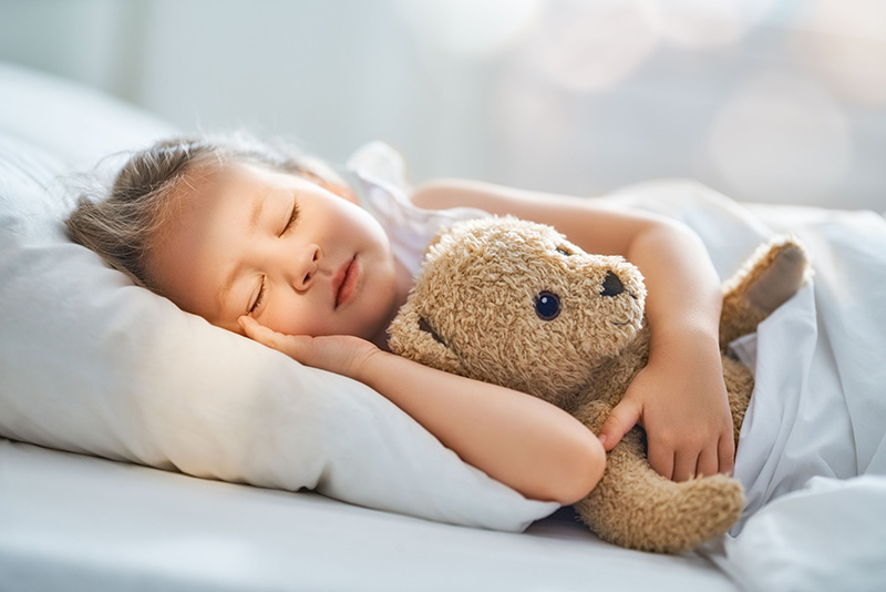 Способы приучения ребёнка к кроватке
