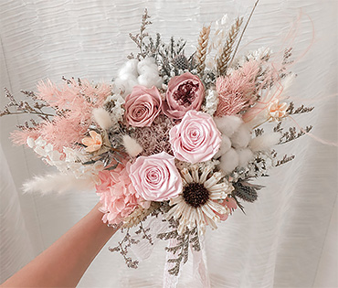 Летний букет невесты – что учесть при выборе цветов