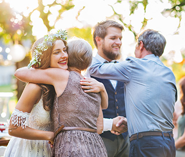 Нужно ли давать слово на свадьбе каждому гостю – тайминг поздравлений
