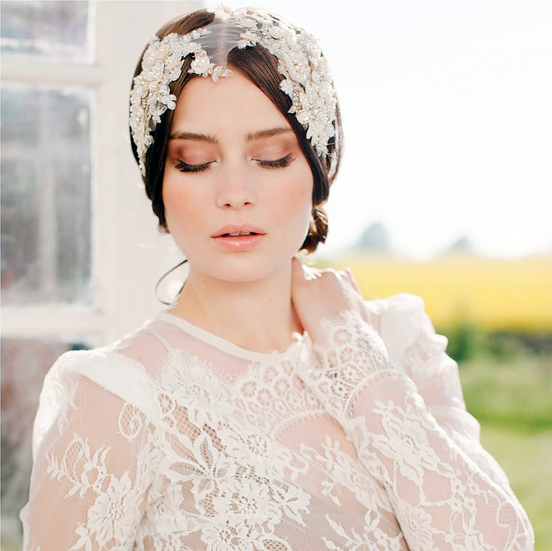 Шесть плюсов свадебной повязки на голову