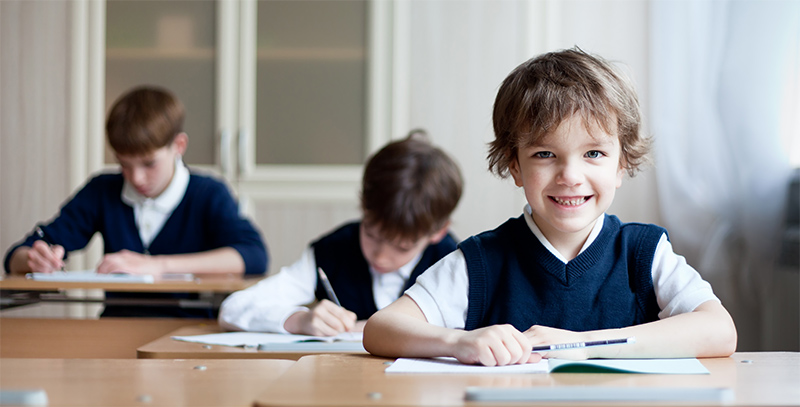 Школьная форма для мальчиков 1 класса: практичность и элегантность в одном