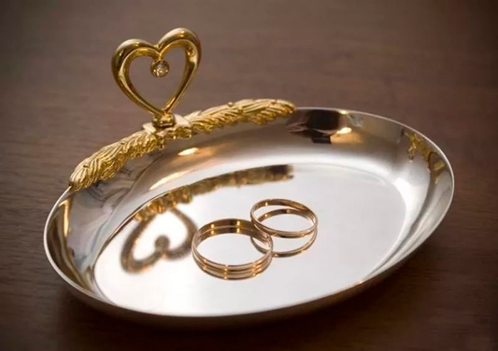 Приметы связанные с венчальными кольцами